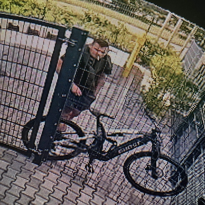 LPI-EF: Öffentlichkeitsfahndung der Erfurter Polizei