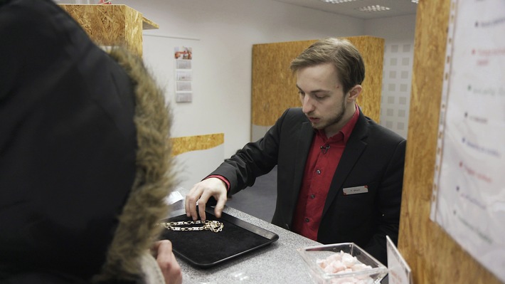 "Letzter Ausweg Pfandleihhaus" in der "ZDF.reportage" (FOTO)