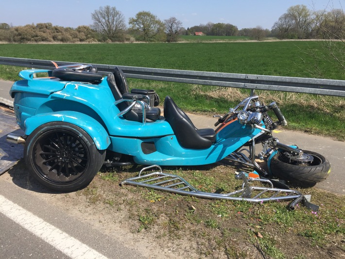 POL-COE: Dülmen, Empte, L580/ Leverkusener mit Trike verunfallt