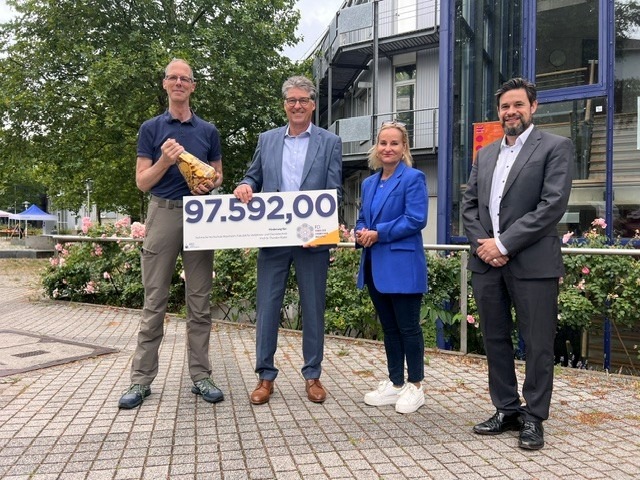 97.592 Euro für die TH Mannheim vom Chemie-Fonds