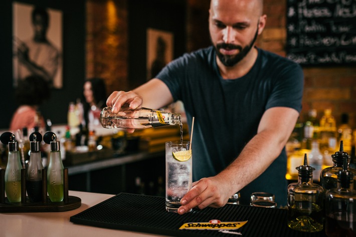 Schweppes Dry Tonic zum beliebtesten Tonic unter Bartendern gewählt