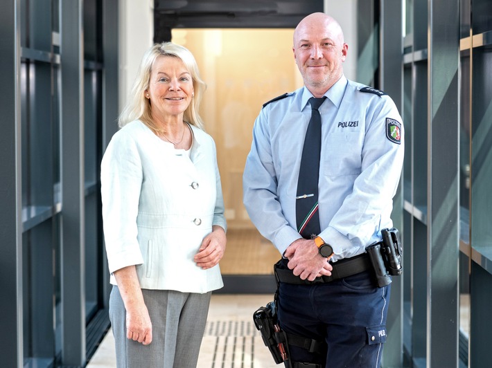 POL-RE: Dennis Schipper wird neuer Leiter Bezirks- und Schwerpunktdienst Haltern am See