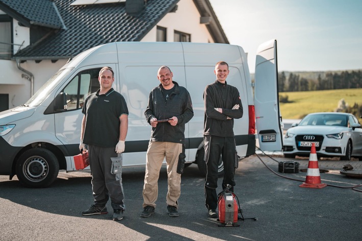 Unsichtbare Gefahr im Haus: RohrDoktor24 zeigt 5 Warnsignale für drohende Rohrschäden