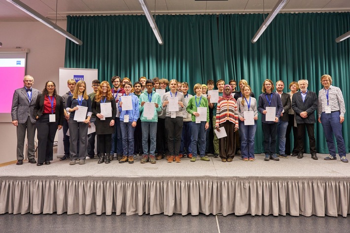 Bundeswettbewerb Mathematik: Sieben Schülerinnen und Schüler aus Sachsen ausgezeichnet