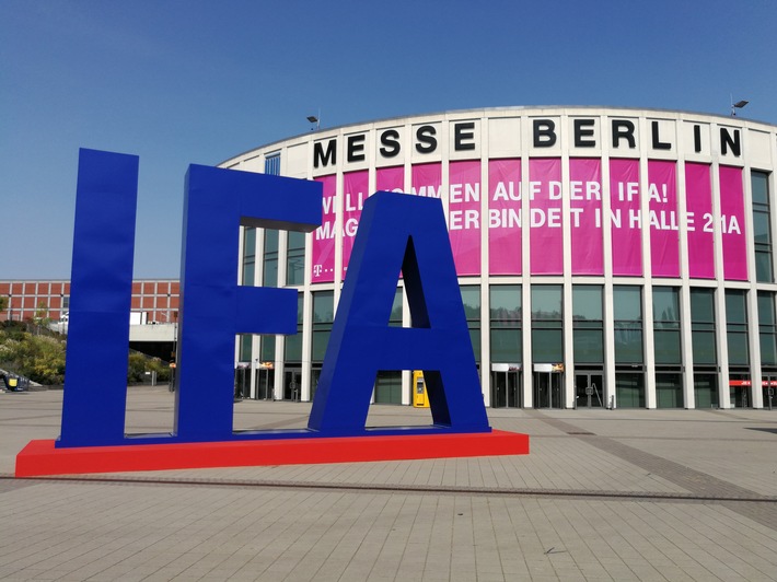 IFA 2018 - Die global führende Messe für Unterhaltungselektronik startet in Berlin / Videomaterial der IFA steht Journalisten im IFA Global Broadcast Center zur Verfügung