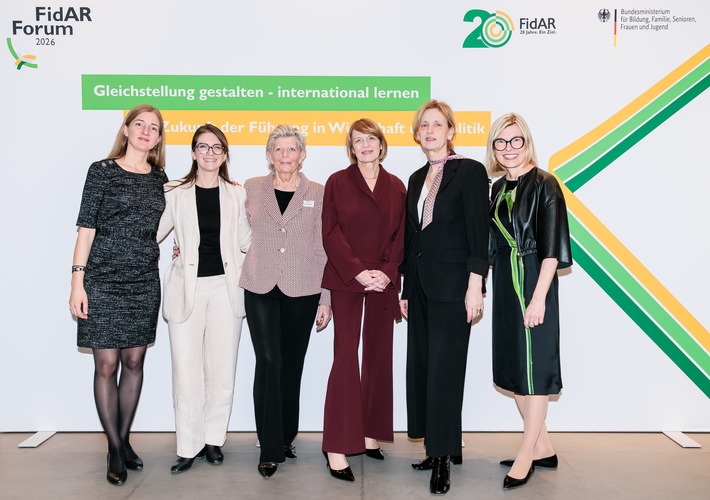 FidAR-Forum 2026: / Karin Prien: "Frauen brauchen gleichen Zugang zu Führungs- und Machtpositionen"