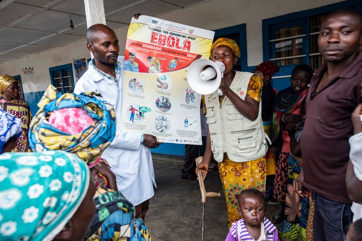 Ebola Kongo: Kampagnen zur Aufklärung gegen eine unkontrollierte Ausbreitung / Bündnisorganisationen von "Aktion Deutschland Hilft" kämpfen gegen das Virus und das Misstrauen in der Bevölkerung