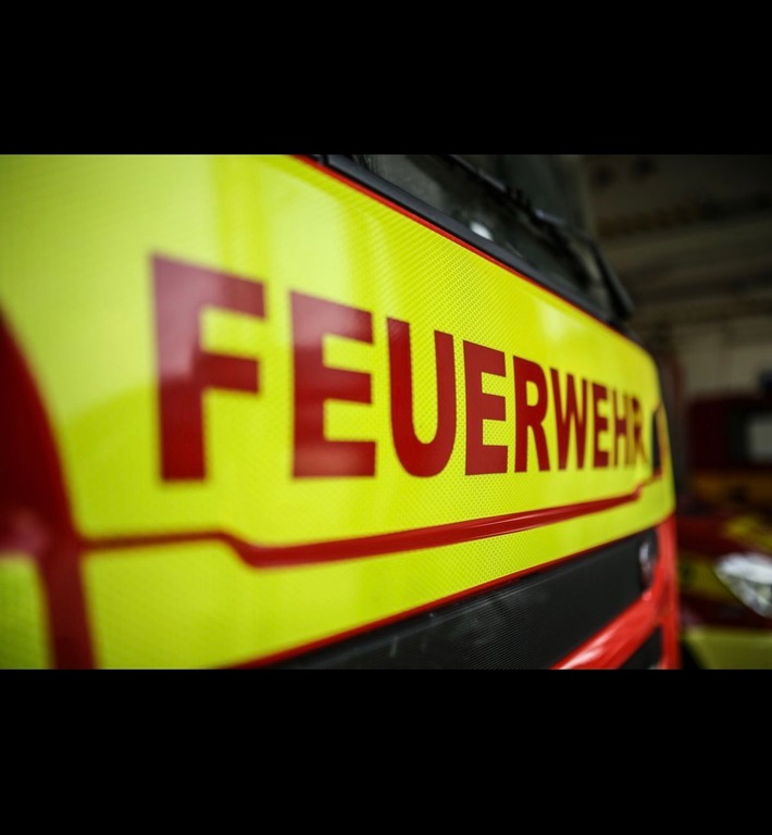 FW Ratingen: Gemeldeter Wohnungsbrand
