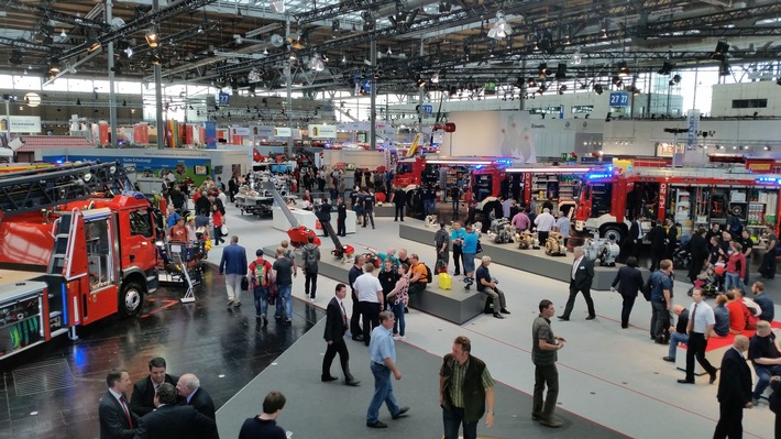FW-PL: Feuerwehr Plettenberg zu Besuch auf der Fachmesse &quot;Interschutz&quot; in Hannover
