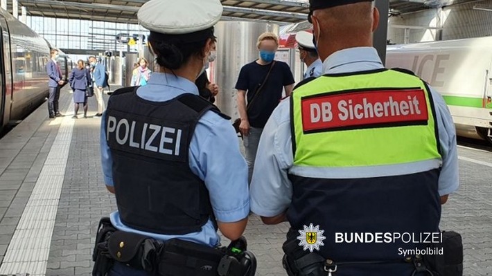 Bundespolizeidirektion München: DB-Security tätlich angegriffen - 37-Jähriger beißt Sicherheitsbeschäftigte