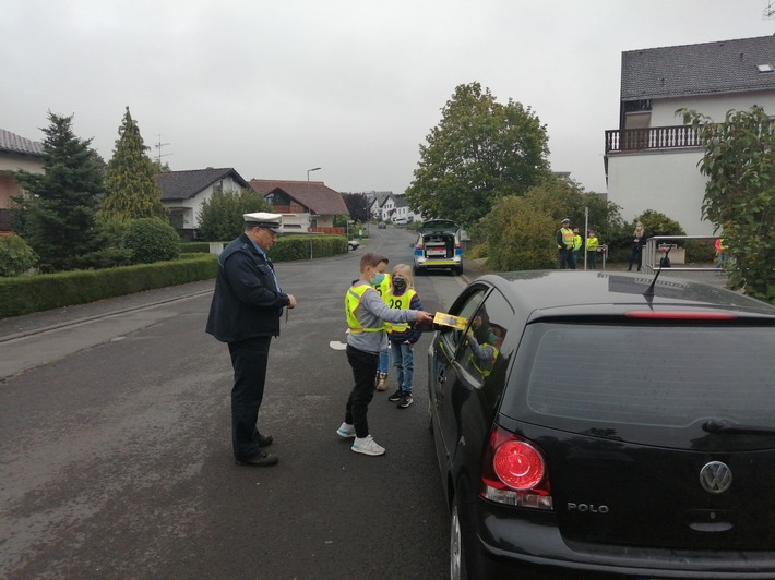 POL-LDK: "Blitz für Kids" im Rahmen der Aktion "Schule beginnt" in Lahnau-Waldgirmes