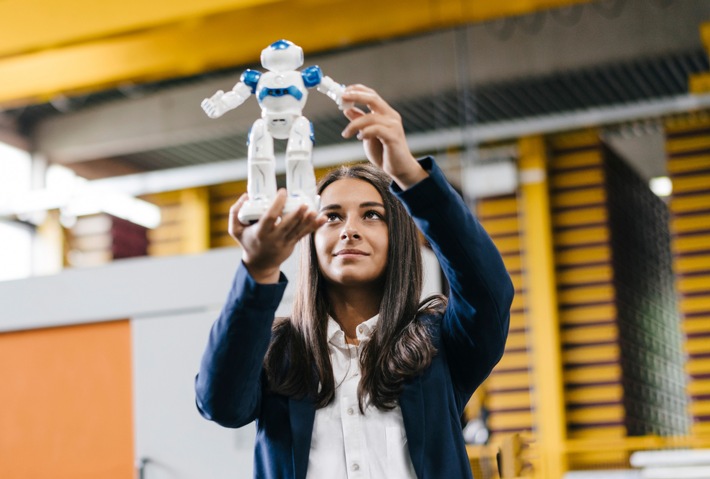 ManpowerGroup Report warnt: KI Boom durch Mangel an qualifizierten Experten in Gefahr / ManpowerGroup IT World of Work 2025 Trendreport veröffentlicht
