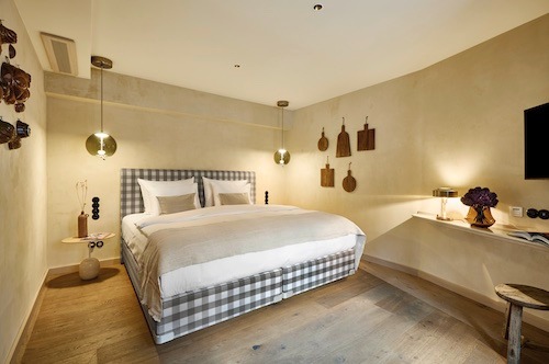 70.000-Euro-Bett bietet ultimativen Schlaf im Platzl Hotel München