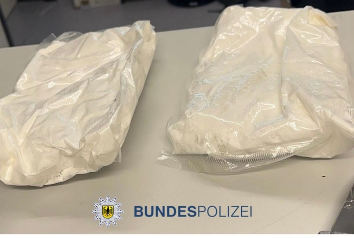 BPOL NRW: Amphetamine ohne Abnehmer: Bundespolizei beschlagnahmt 2 Kilo Drogen