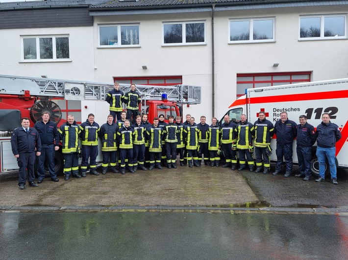 FW Wenden: Feuerwehr Wenden startet mit neuem Grundlehrgang
