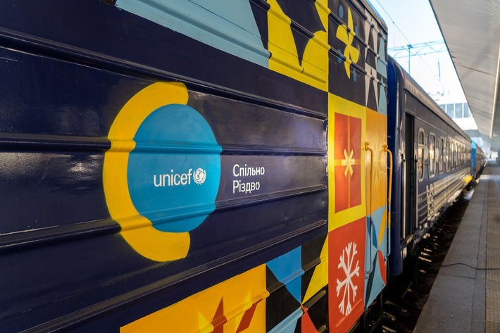 UNICEF unterstützt Weihnachtsaktion des ukrainischen Sozialministeriums und der Eisenbahn für Kinder