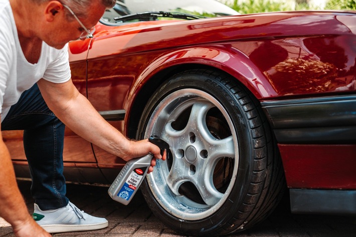 Pressemitteilung | Für einen glänzenden Start in den Frühling: So wird das Auto frisch