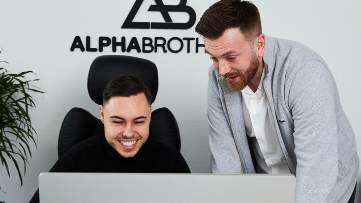 Alphabrothers OHG / Weiterer Text über ots und www.presseportal.de/nr/164311 / Die Verwendung dieses Bildes für redaktionelle Zwecke ist unter Beachtung aller mitgeteilten Nutzungsbedingungen zulässig und dann auch honorarfrei. Veröffentlichung ausschließlich mit Bildrechte-Hinweis.