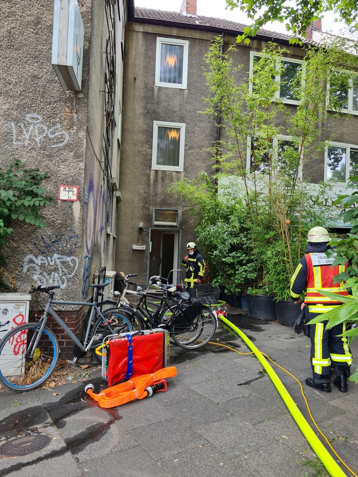FW-BO: Küchenbrand in der Bochumer Innenstadt