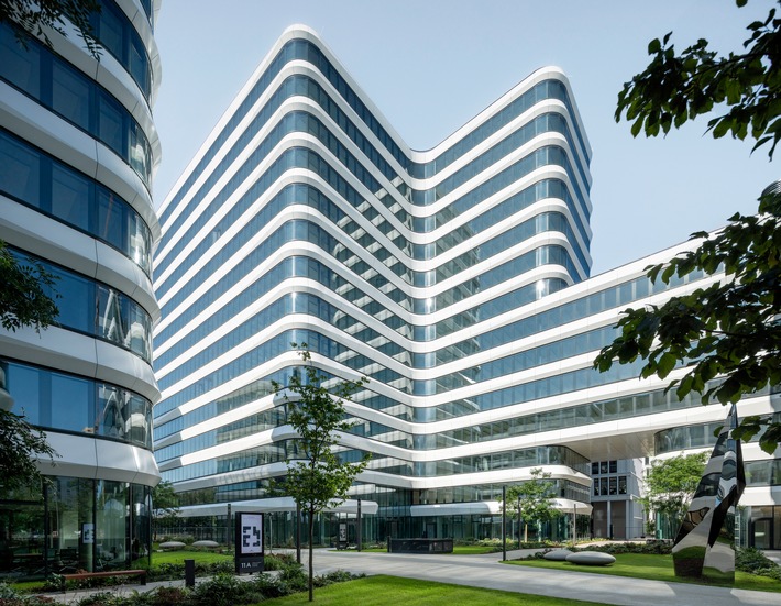 Dreifacher Vermietungserfolg über rund 3.000 m² im EUROPA-CENTER Flow in Frankfurt