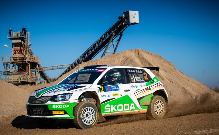 Kreim gegen Kahle: Fans dürfen sich auf SKODA Generationenduell bei der Lausitz-Rallye freuen (FOTO)