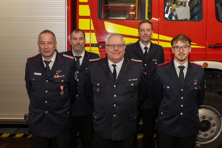 FW-RD: Jahreshauptversammlung der Feuerwehr Osterrönfeld - Rückblick, Ehrungen und Ausblick