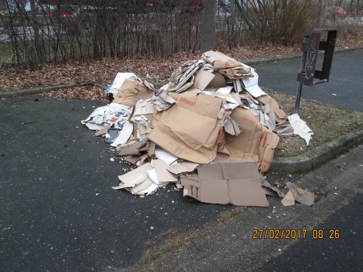 POL-SE: Elmshorn, Am Franzosenhof   /
Polizei erbittet Hinweise nach unzulässiger Müllentsorgung
