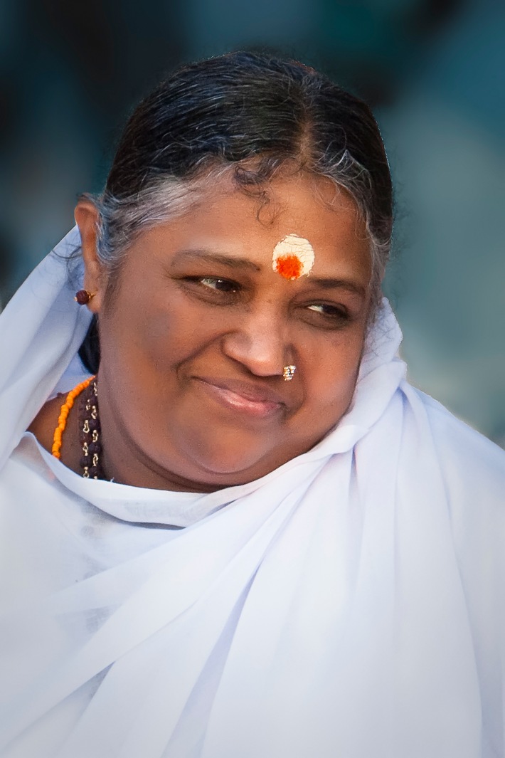 Die indische humanitäre und spirituelle Persönlichkeit Mata Amritanandamayi - Amma - kommt nach Berg am Starnberger See (29. - 30. Oktober 2019)