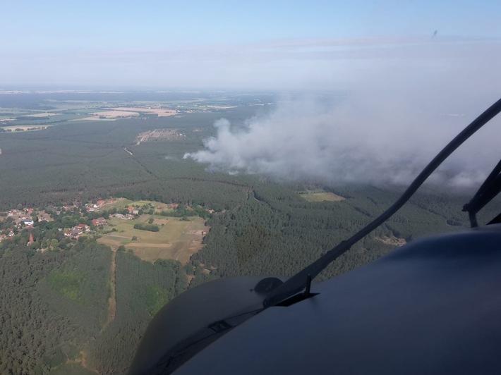 BPOLD-B: Hubschrauber des Flugdienstes der Bundespolizei weiterhin in Brandeinsätzen gebunden