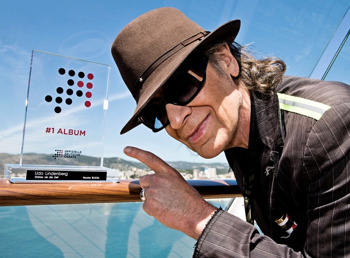 Udo Lindenberg erhält "Nummer 1 Award der Offiziellen Deutschen Charts"