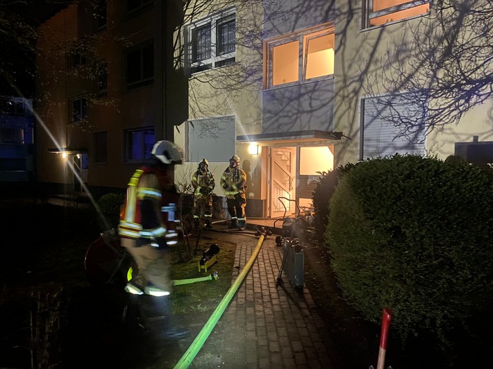 POL-ME: Brand in Dachgeschoss: Polizei ermittelt zur Ursache - Mettmann - 2303076