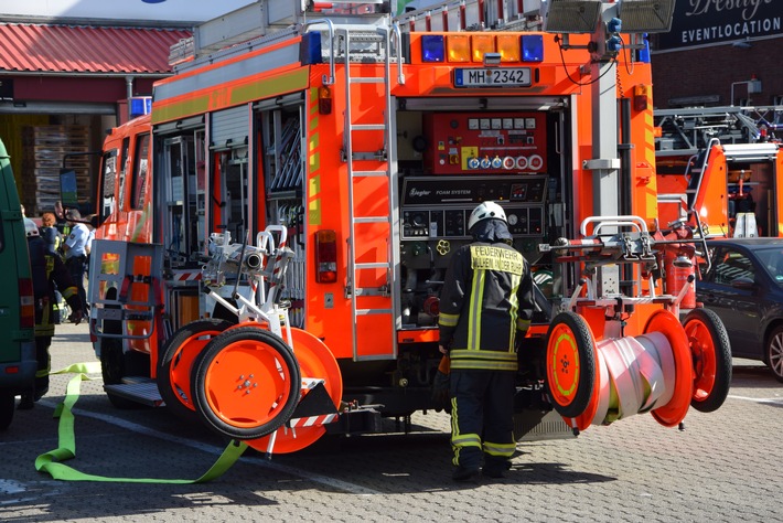 FW-MH: Erhöhtes Einsatzaufkommen für die Feuerwehr in den Vormittagsstunden.