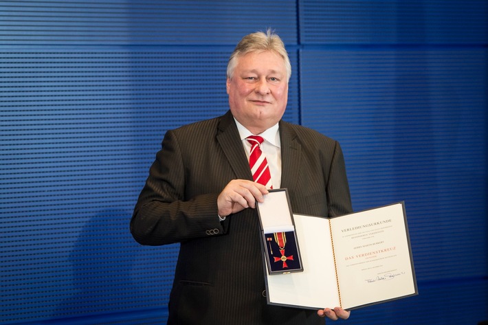 Bundesverdienstkreuz für Martin Burkert