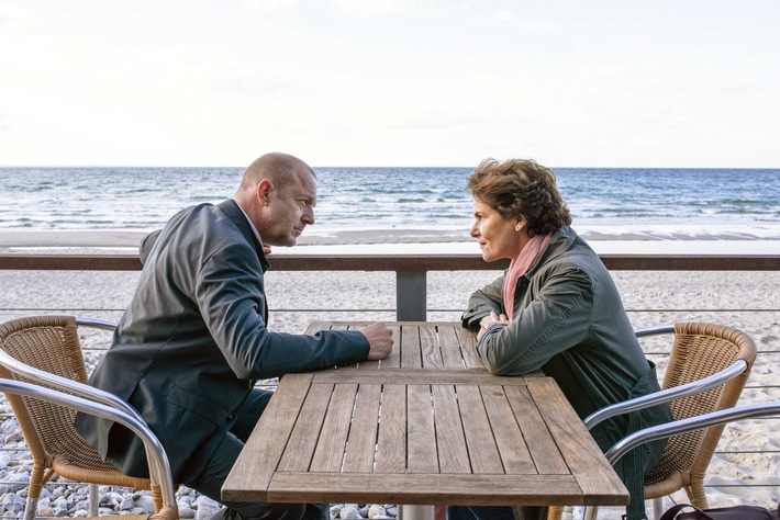 "Das Mädchen am Strand": ZDF dreht Zweiteiler mit Heino Ferch und Barbara Auer (FOTO)