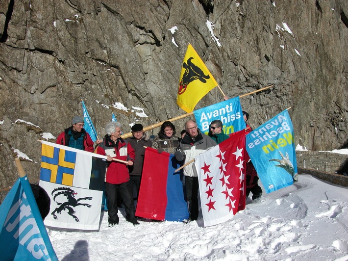 Appell der Alpen-Initiative zur Avanti-Abstimmung Jetzt an die Urne: Jede Nein-Stimme zählt!