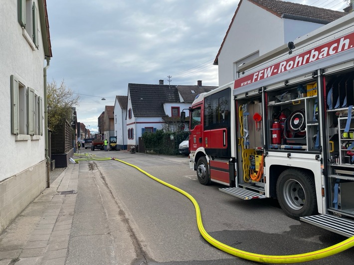 POL-PDLD: Erneute Beschädigung einer Gasleitung bei Verlegung von Glasfaserkabel