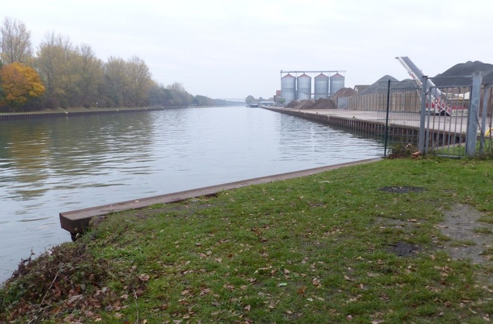 POL-MI: Angler (65) vermisst: Polizei befürchtet Sturz in den Mittellandkanal