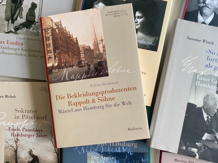 Geschichte einer Familie / Die Bekleidungsproduzenten Rappolt &amp; Söhne. Mäntel aus Hamburg für die Welt