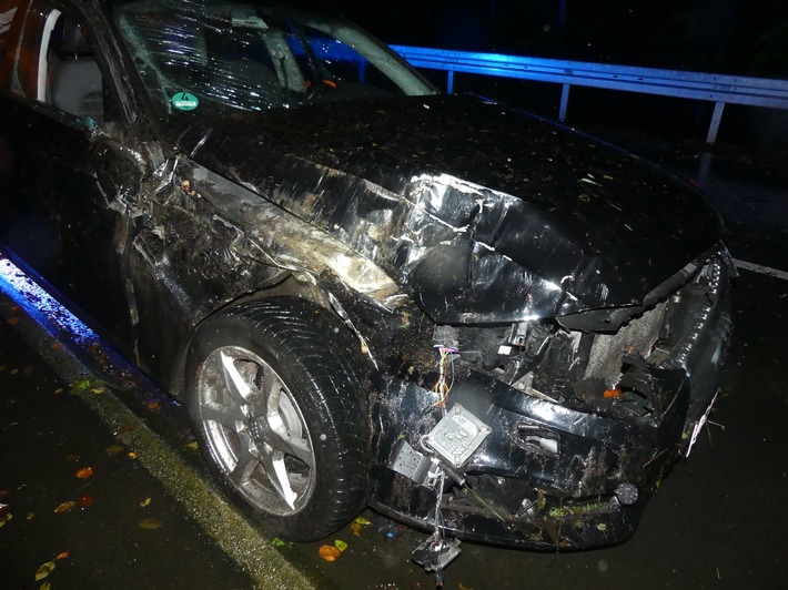 POL-GM: Überschlag mit Auto - 25-Jähriger blieb unverletzt