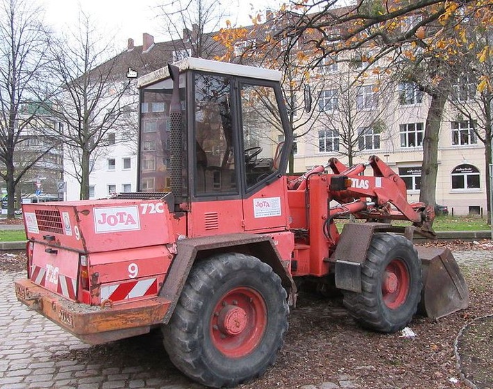 POL-KN: (Epfendorf-Trichtingen / RW) Diebstahl eines Schaufelradladers (20.04.2020)