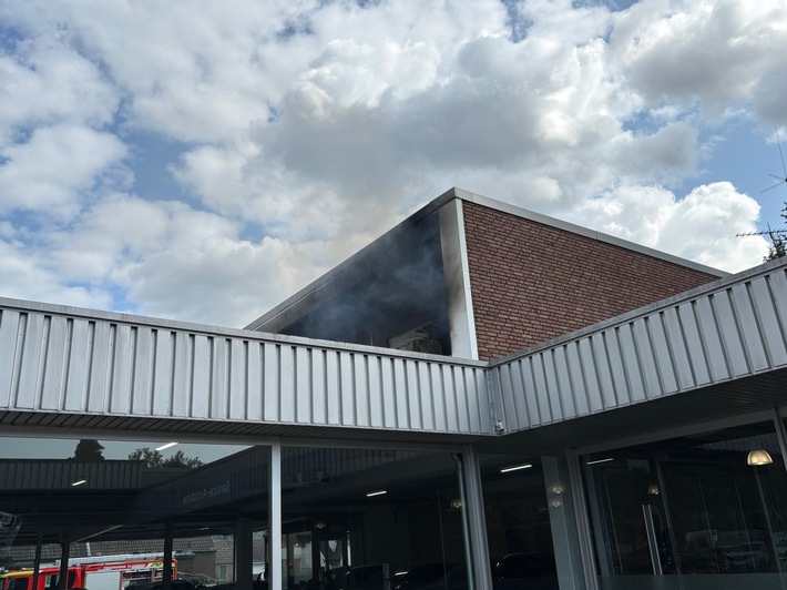 FW-GLA: Wohnungsbrand im Gladbecker Süden- keine Verletzten