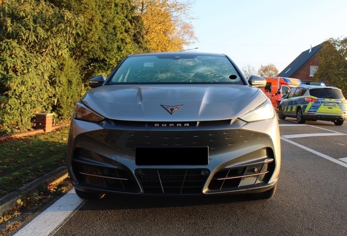 POL-MI: Pedelec-Fahrerin bei Abbiegeunfall leicht verletzt