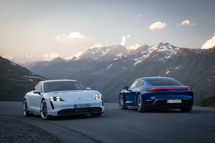 Puristisches Design und vollelektrischer Antrieb / Weltpremiere des Porsche Taycan: Sportwagen, nachhaltig neu gedacht