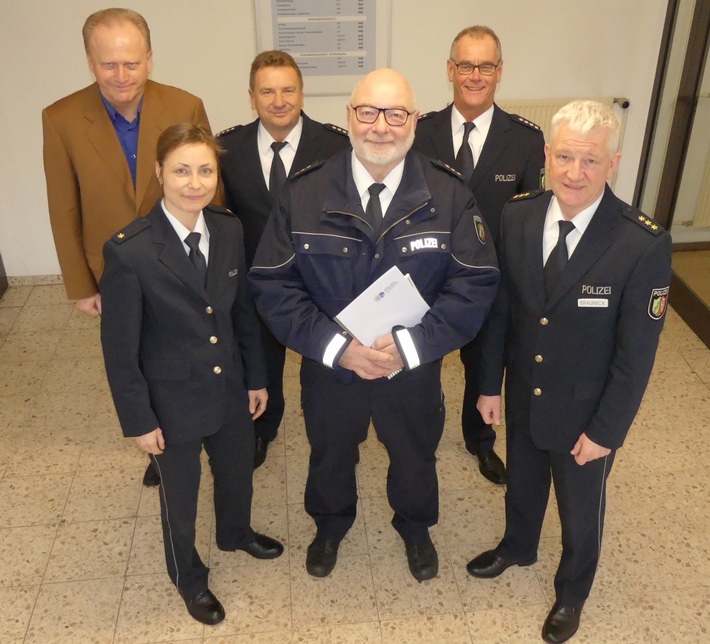 POL-SO: Kreis Soest - Nach 41 Dienstjahren in den Ruhestand