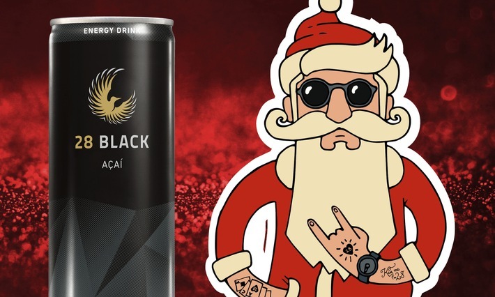 Geschenke gibt es bei dem Energy Drink 28 BLACK schon vor Heiligabend. Denn was im letzten Jahr die Zeit bis Weihnachten für 28 BLACK Fans verschönerte, soll auch in diesem Jahr nicht fehlen: der Online-Adventskalender "Waiting for Santa". / Waiting for Santa 2021 / 28 BLACK startet mit Online-Adventskalender in den Dezember / Weiterer Text über ots und www.presseportal.de/nr/131214 / Die Verwendung dieses Bildes ist für redaktionelle Zwecke unter Beachtung ggf. genannter Nutzungsbedingungen honorarfrei. Veröffentlichung bitte mit Bildrechte-Hinweis.