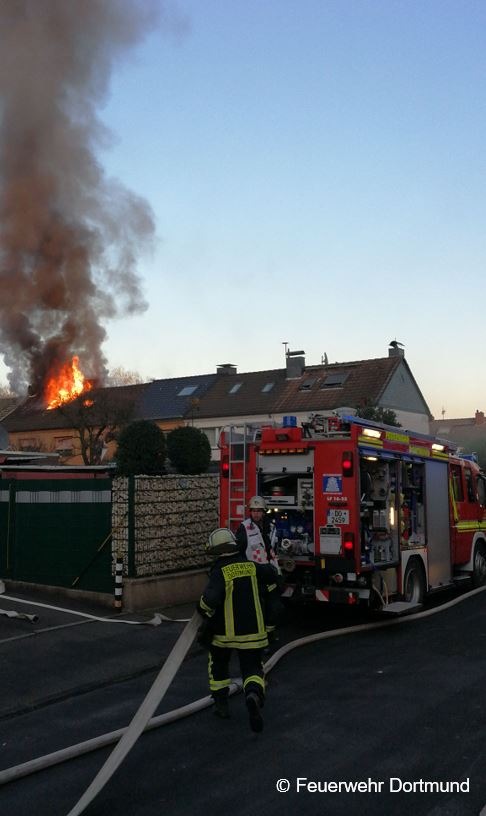 FW-DO: Reiheneinfamilienhaus durch Brand unbewohnbar