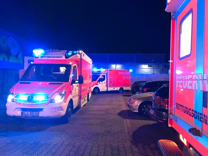 FW-GLA: Wohnungsbrand- Mehrere Personen wurden von der Feuerwehr gerettet