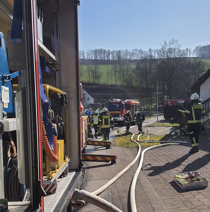 FW Drolshagen: Brand in einem Wohnhaus