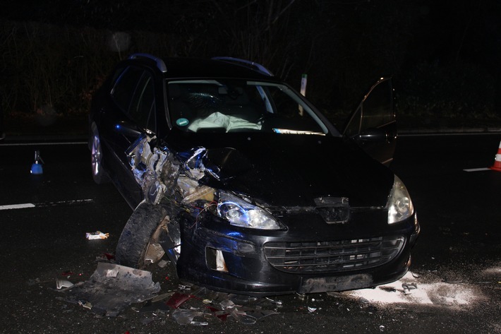 POL-RBK: Burscheid - Verkehrsunfall unter Alkoholeinfluss