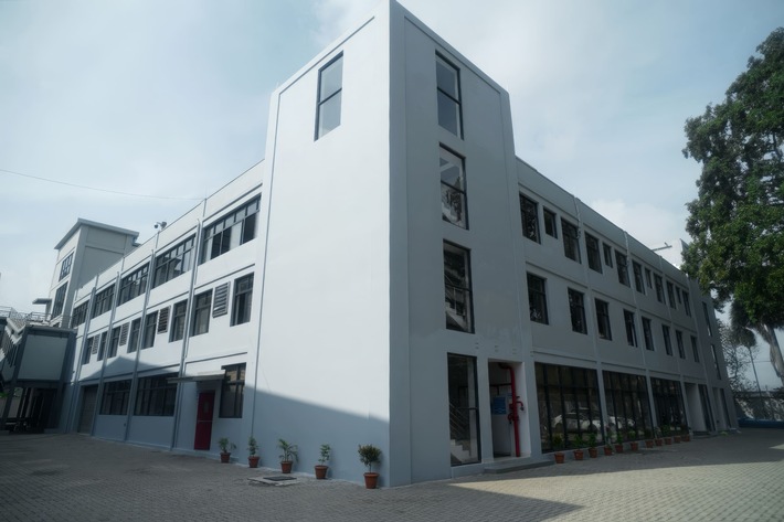 Neue Fabrik: Blåkläder fertigt künftig 98 % seiner Produkte selbst